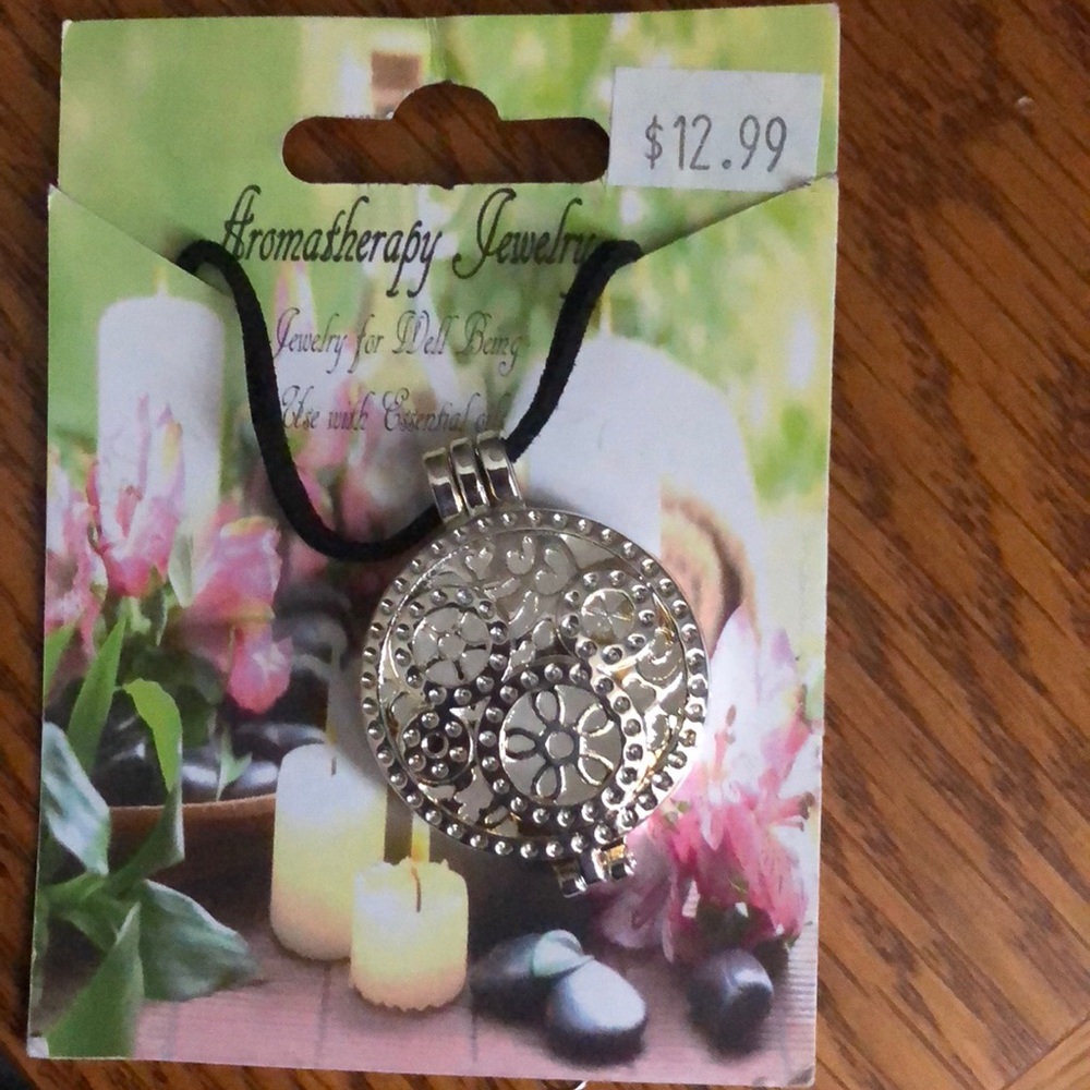Jewlary